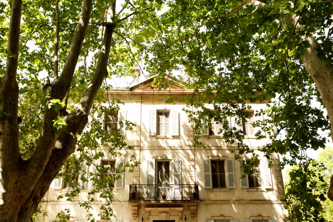 The Cherry Blossom Girl - ChÃ¢teau des Alpilles 17