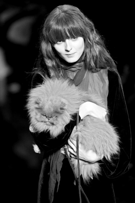 A model presents a creation by French designer Jean Paul Gaultier during the Autumn/Winter 2006-07 ready-to-wear collections in Paris, 28 February 2006. AFP PHOTO/PIERRE VERDY