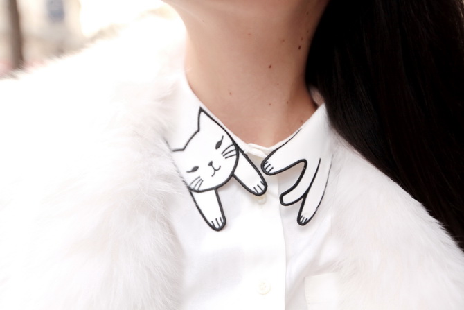 The Cherry Blossom Girl - Miss patina cat shirt