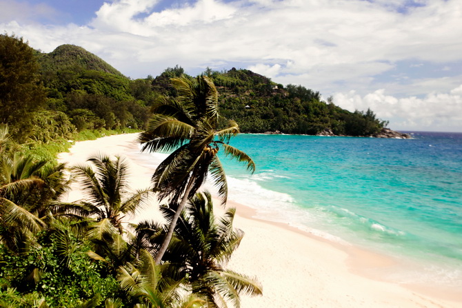 The Cherry Blossom Girl - Banyan Tree Seychelles 62