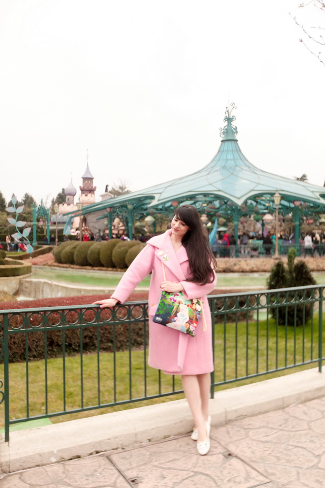 The Cherry Blossom Girl - Disneyland Paris Alice Carven 02