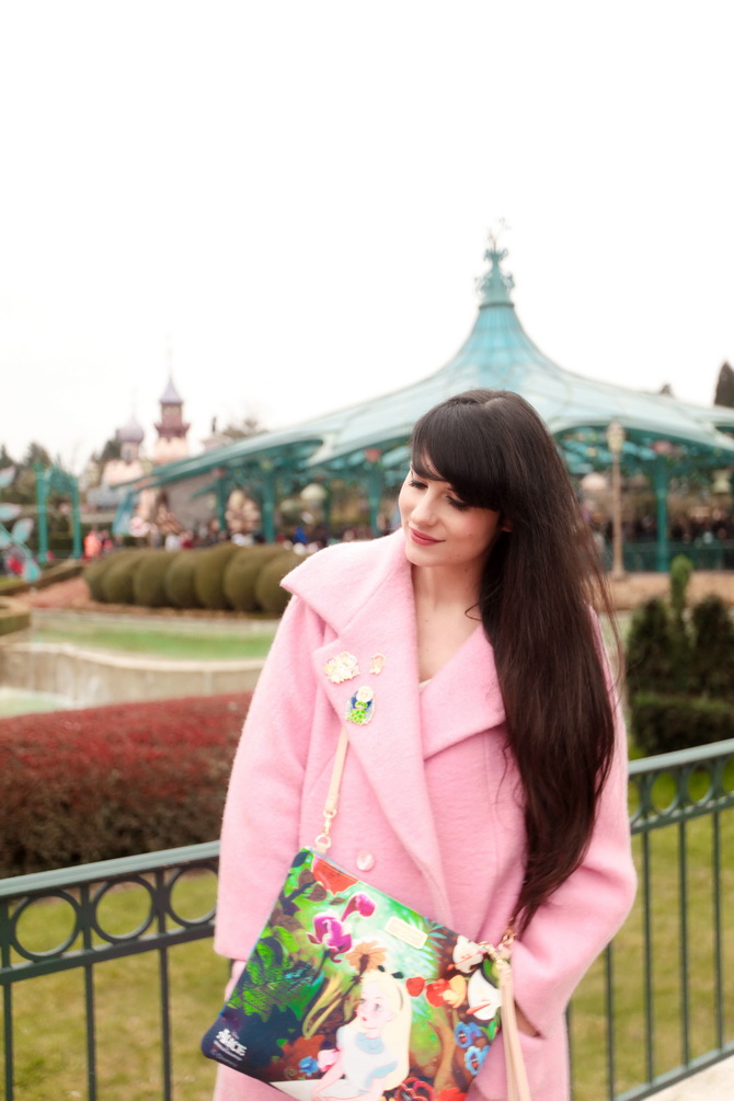 The Cherry Blossom Girl - Disneyland Paris Alice Carven 03